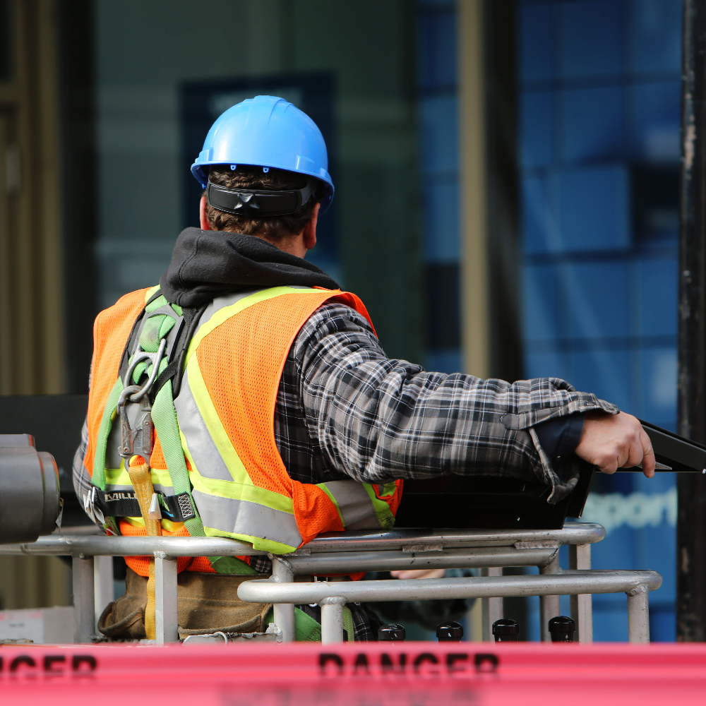 Supervisión de las pruebas de seguridad y funcionamiento realizadas en el mantenimiento de las instalaciones eléctricas en el entorno de edificios y con fines especiales